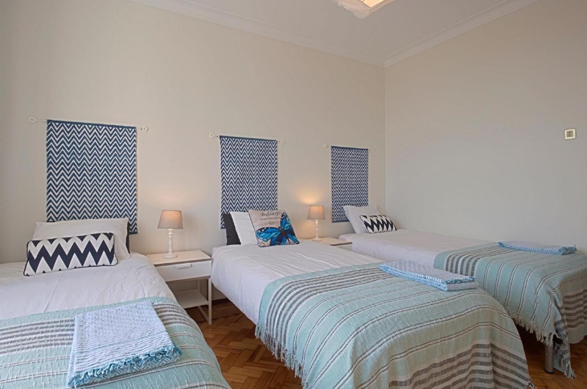 Fuer 19 Personen Und 1 Kind In Lissabon, Regio De Costa De - B58256 Apartment